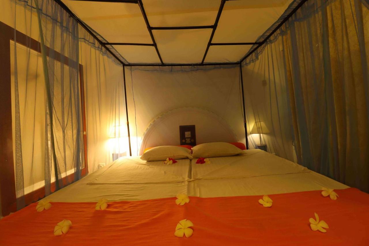 בנטוטה Hotel Susantha Garden מראה חיצוני תמונה