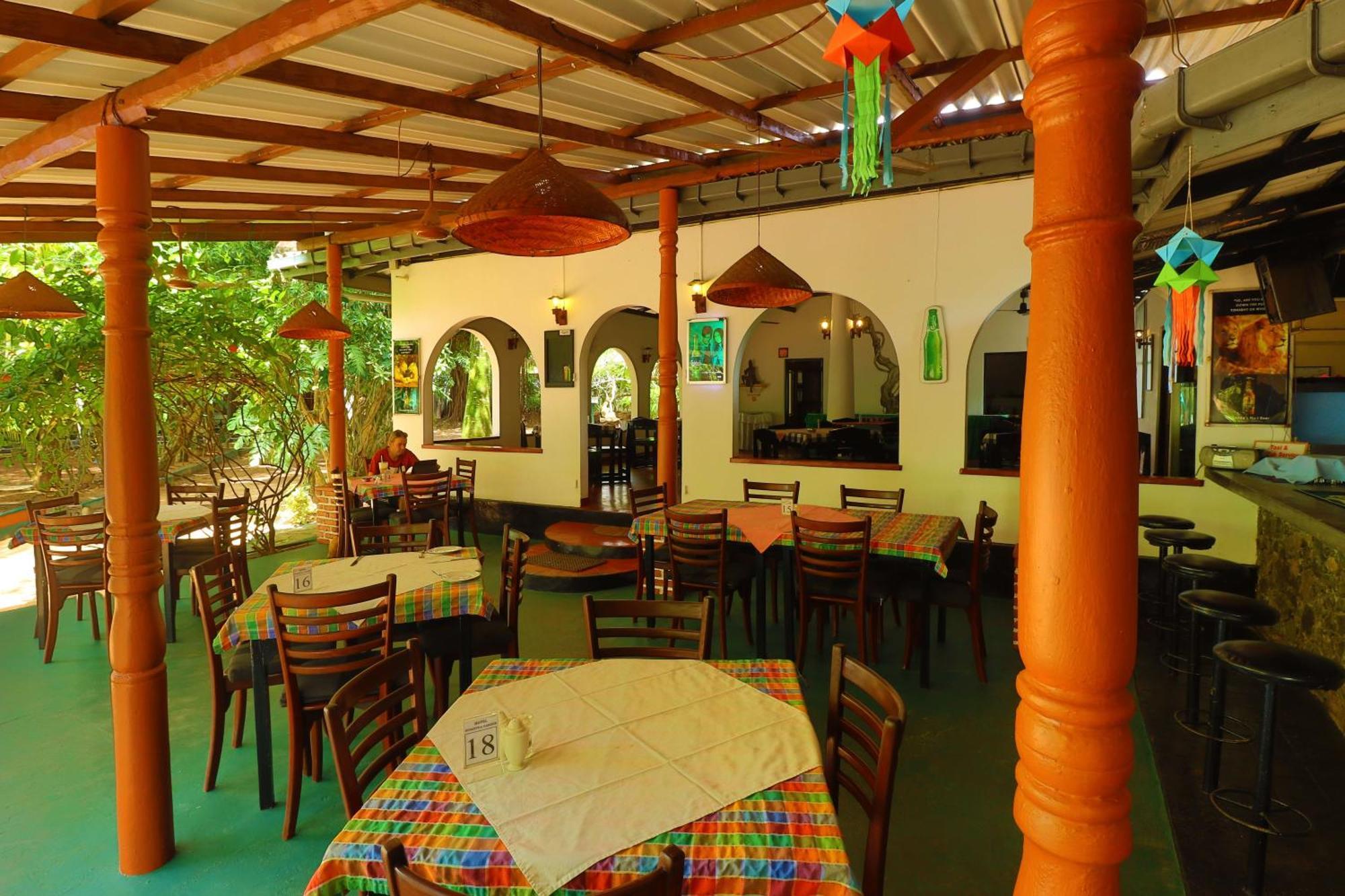 בנטוטה Hotel Susantha Garden מראה חיצוני תמונה