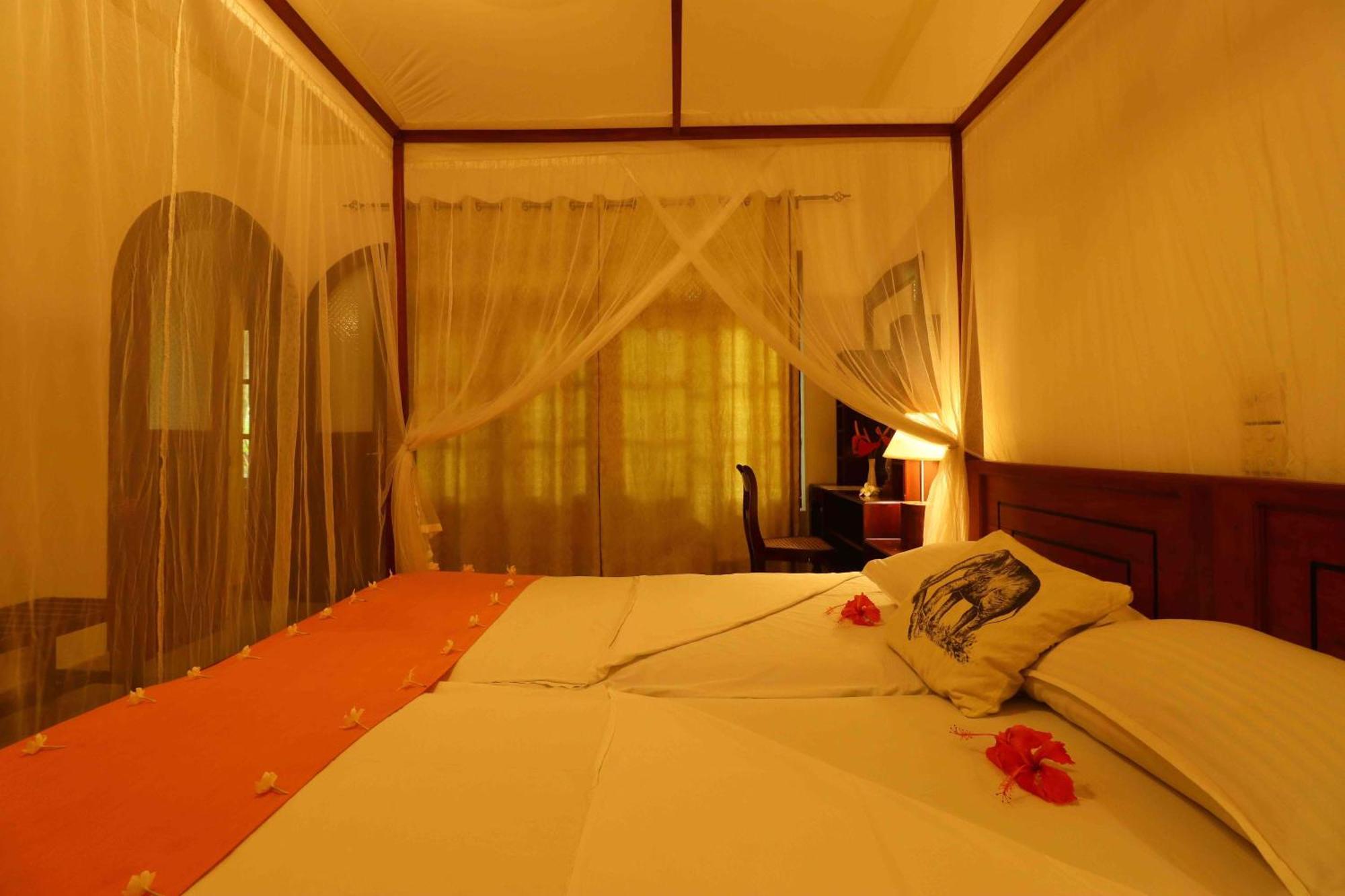 בנטוטה Hotel Susantha Garden מראה חיצוני תמונה